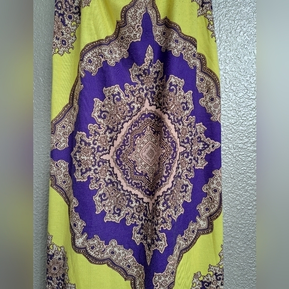 QED London Halter Top Size S - Picture 2 of 5